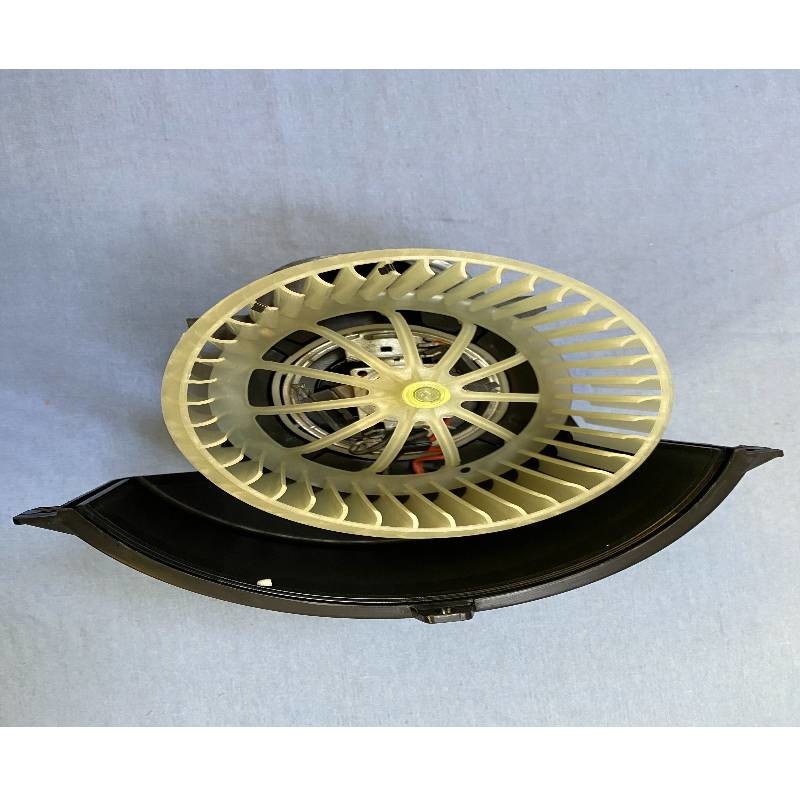 4B1820021B 12V DC Blower Motor Fan For 1999-2005 Audi A6 Quattro