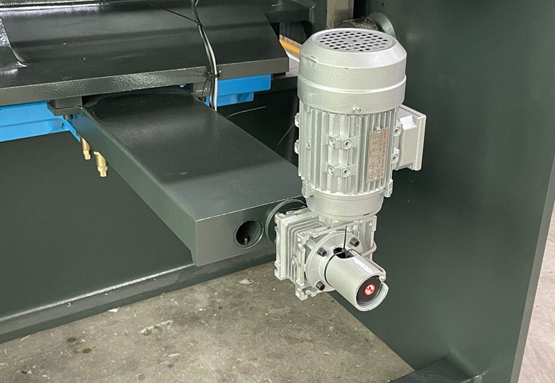 3200mm Blade Length Hydraulic Guillotine Shear CNC Cutting Cutter For Sheet Metal Fabrication