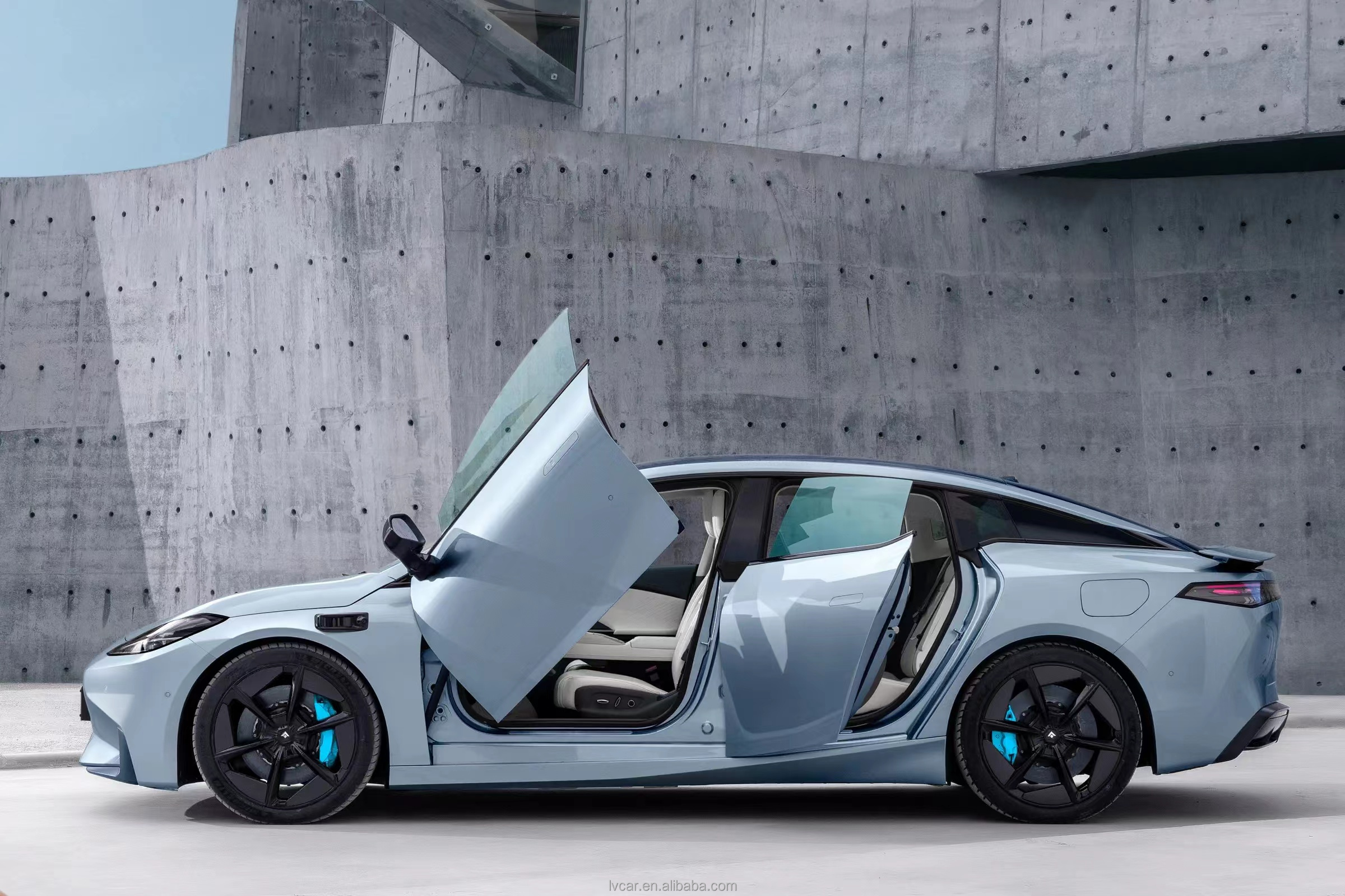 2022 GAC Aian Top Luxury Cars Featuring Panoramic Sunroof and Front 4 Rear 2 Radar