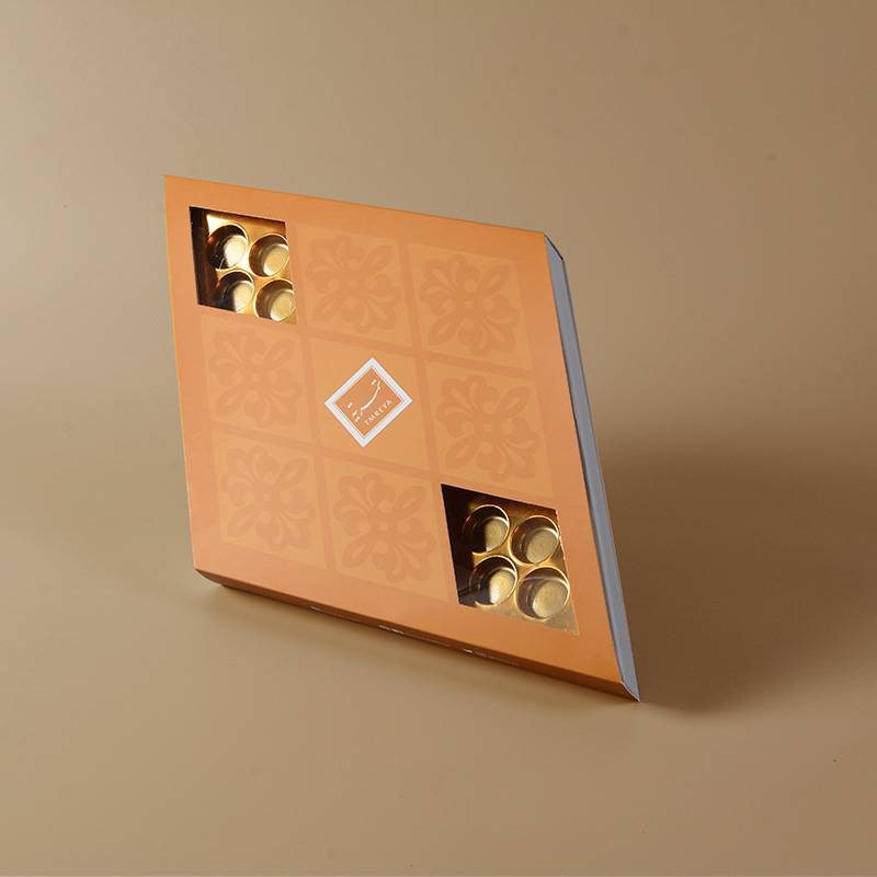 Elevate Your Snack Packaging with Our Customizable Craft Paper Prismatic Chocolate Box