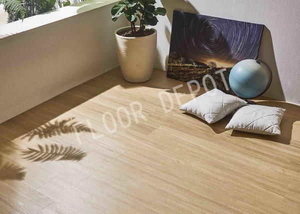 Environmental Protection LVT Vinyl Flooring , Luxury Vinyl Tile Kitchen Embossed