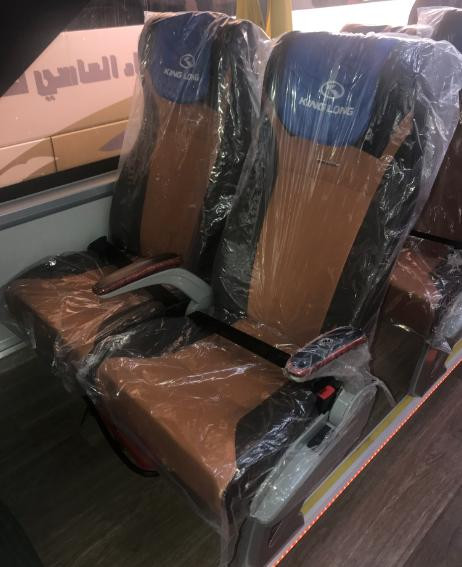 2021 Year 53 Seats New Arrival Kinglong XMQ6127cy New Coach Bus With Diesel Engine RHD Steering