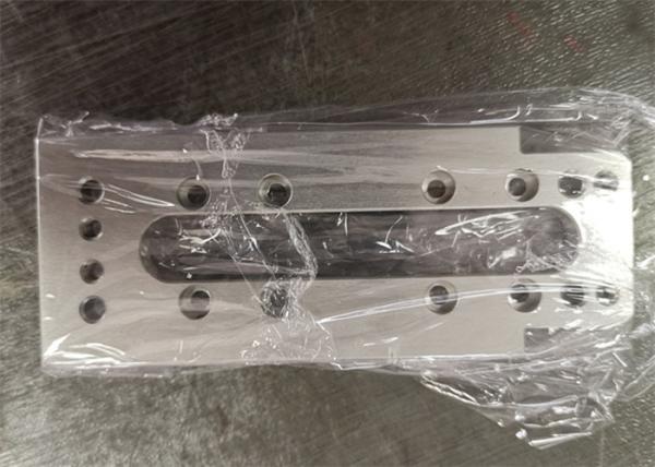 Milled Machined Aluminum Cylinder Mounting Plate / Flange Mount Caster Base