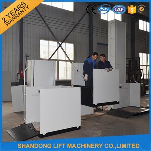 Adjustable Hydraulic Inclined Handicapped Chair Lifts Platform For Disabled People