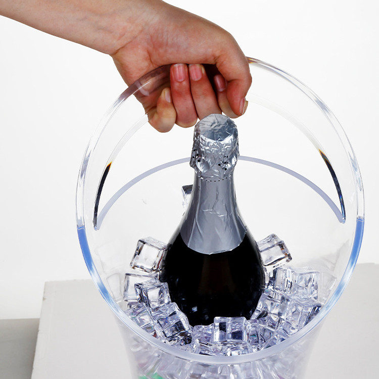 Limited Edition Branded Wine Accessories Plastic Moet Chandon Cooler Party Champagne Bottle Bucket