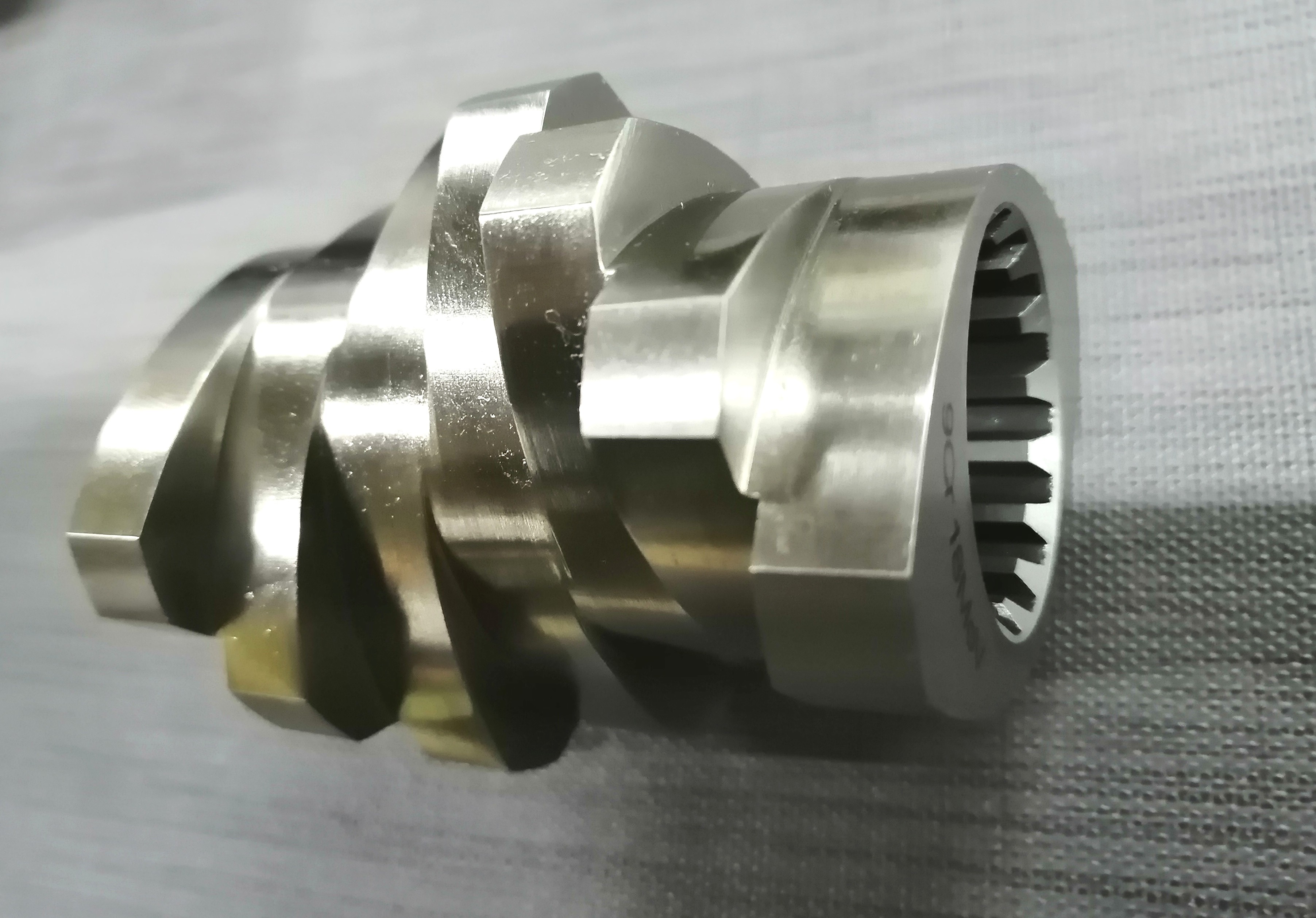 German First-Class Brand Model 92 Stainess Steel 440C Screw Element Twin Screw Extruder Parts