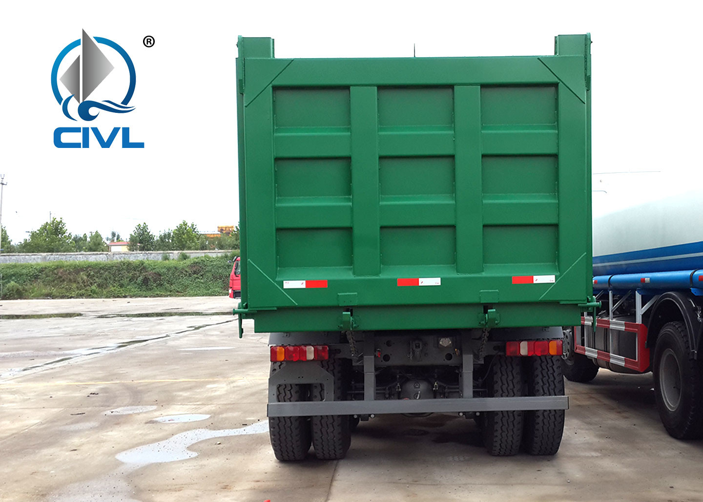 Sinotruck Howo A7 Heavy Dump Truck 6 X 4 Tipper Dumper 40 tons capacity dump truck Euro 2 Engine color green