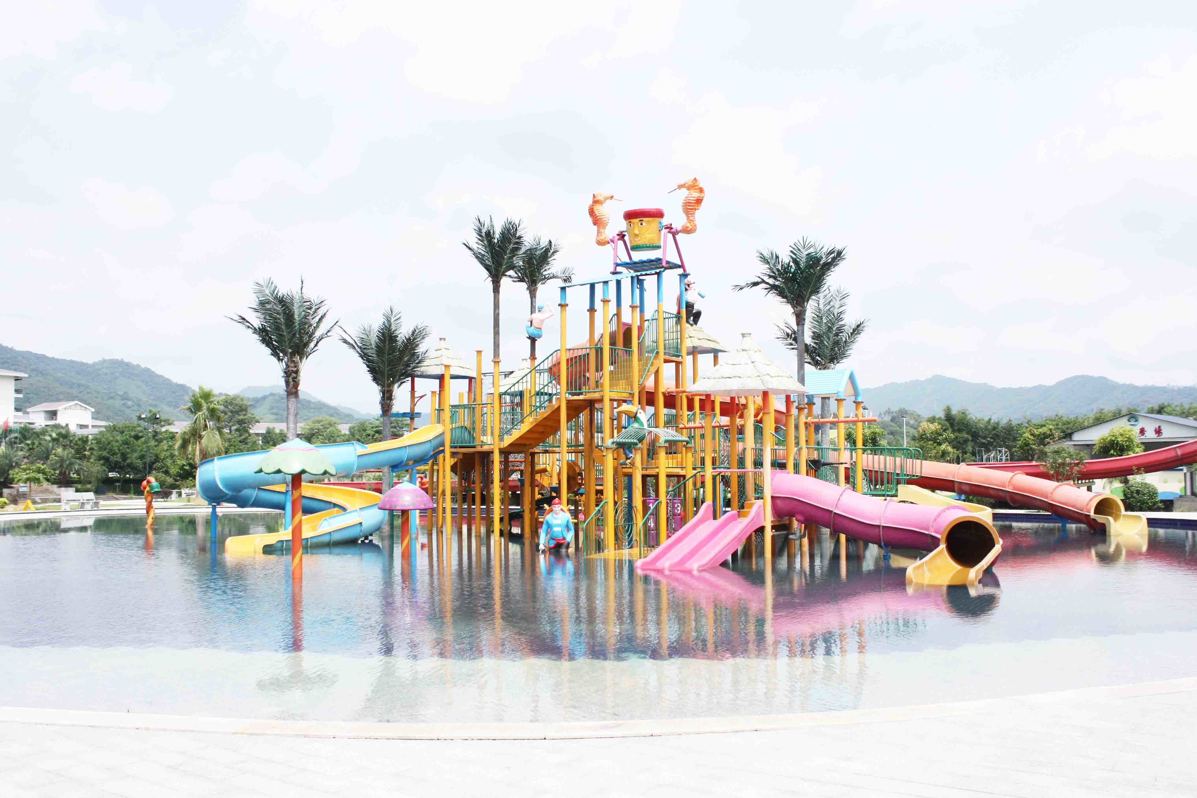 Fun Play Water Games For Children With Galvanized Carbon Syeel Supporting