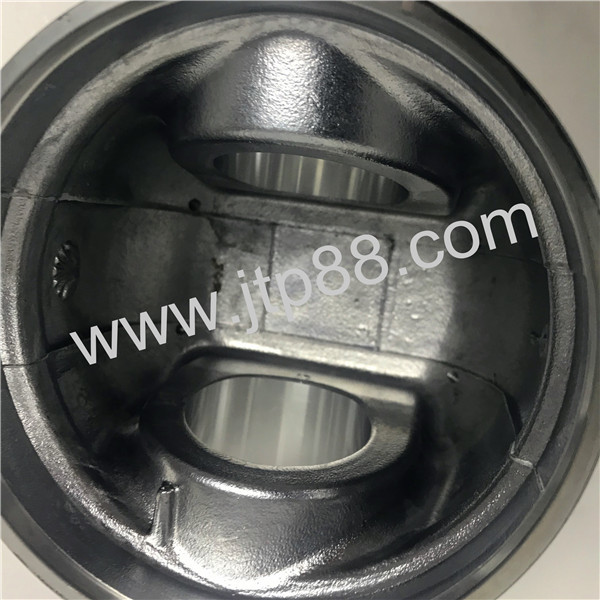 Daewoo Excavator Diesel Engine Piston , Piston Auto Parts OEM 65.35747-8346