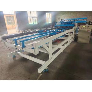 China Pneumatic Hook Pull Mesh Poultry Width 1.2m Wire Mesh Welder on sale