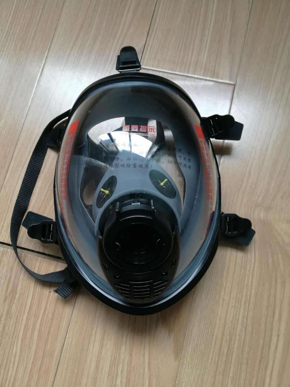 Full Mask Single Backboard for Fire Fighting Made of Carbon Fiber Composites Cylinder