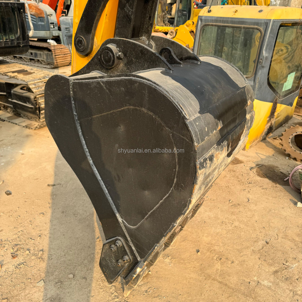 Excavator Sany135C Second Hand Komats featuring ORIGINAL Hydraulic Pump and Cylinder