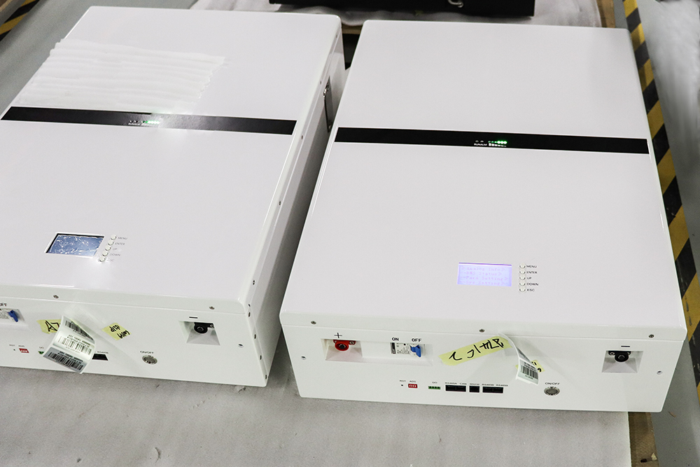 300Ah 48V 100Ah Household Energy Storage Battery Lithium Ion Solar Battery IP54