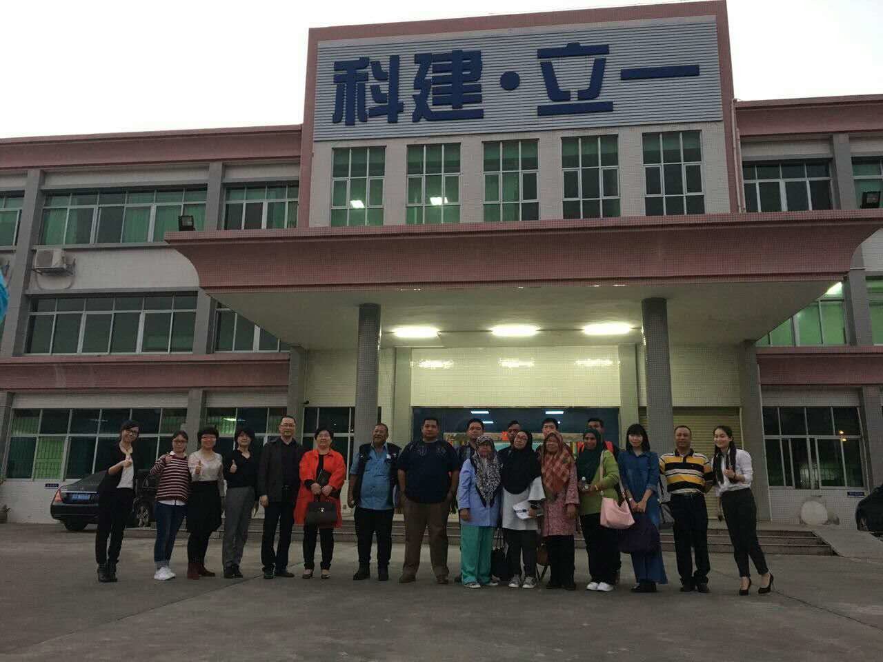 1800℃ Lab Muffle Furnace High Temperature Oven With Vacuum Pump ±1℃ Precision