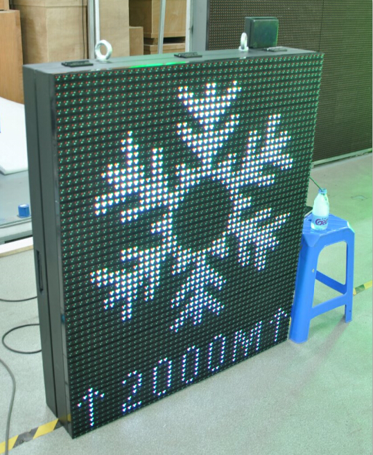 High Brightness P16/P20/P25/P31.25 Solar Power LED VMS Display for Traffic Management