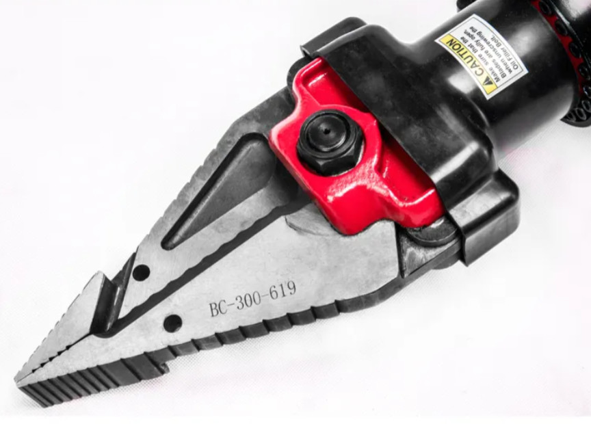 240V Emergency Rescue Equipment Portable Hydraulic Rescue Spreader