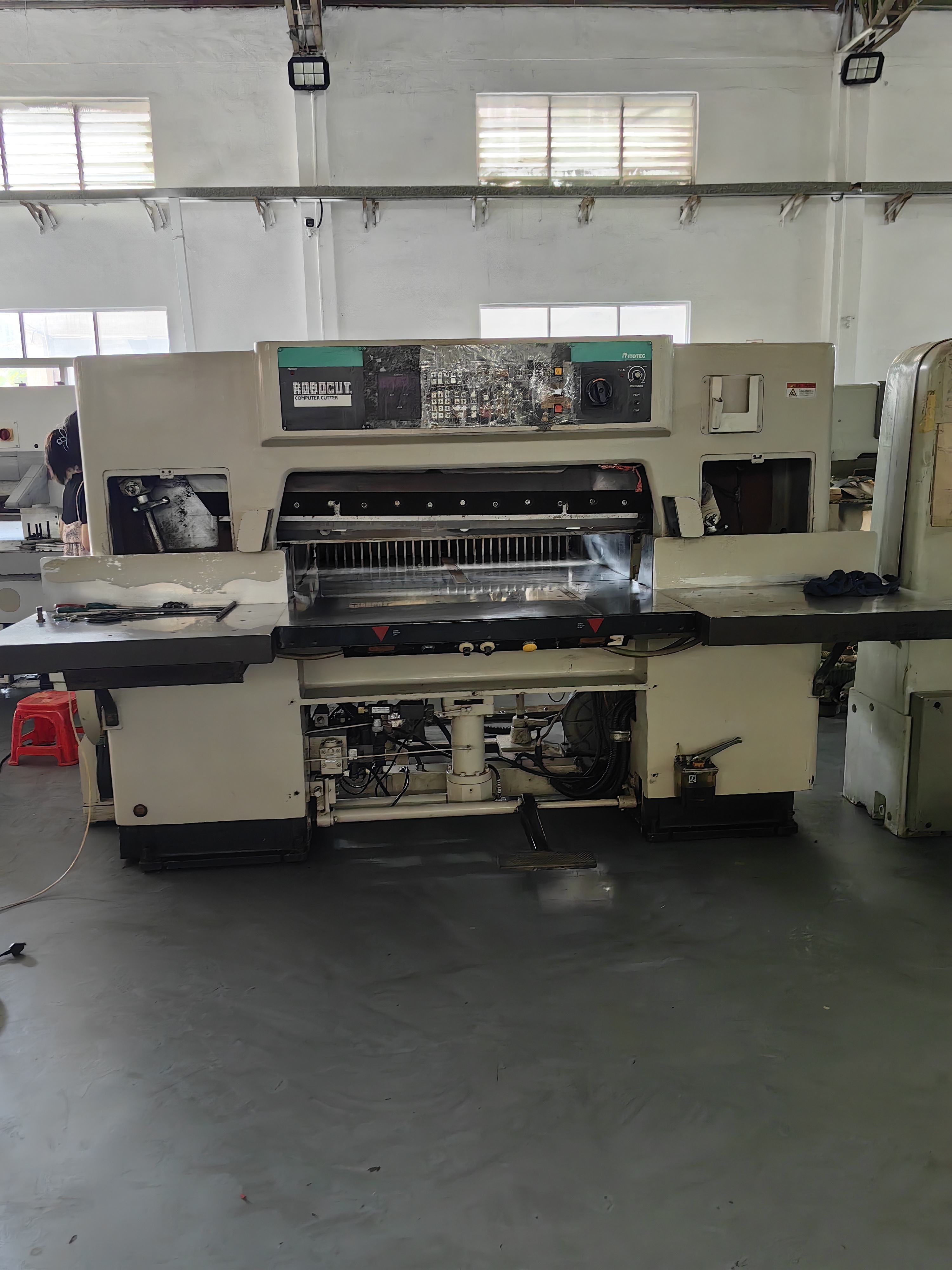 1150mm ITO Guillotine Paper Cutting Machine for Japan Professional Manufacturing Plant