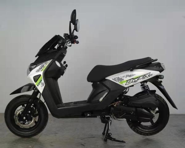 Customized Moped Motor Scooters Kick Start Displacement 50cc 150cc Motorcycle