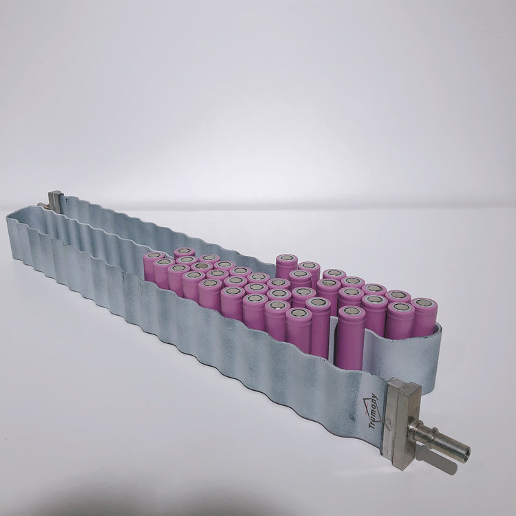 Cylindrical Battery Aluminum Cooling Plate Extruded Snake Shaped