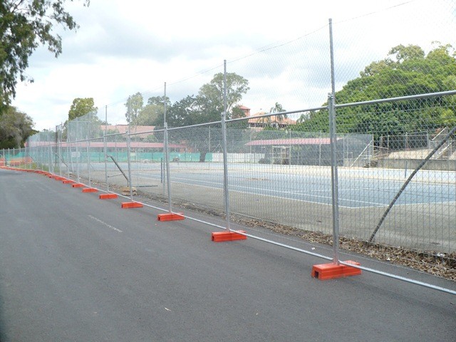 Temporary Construction Chain Link Fence Panels 2m Width 2 Folds