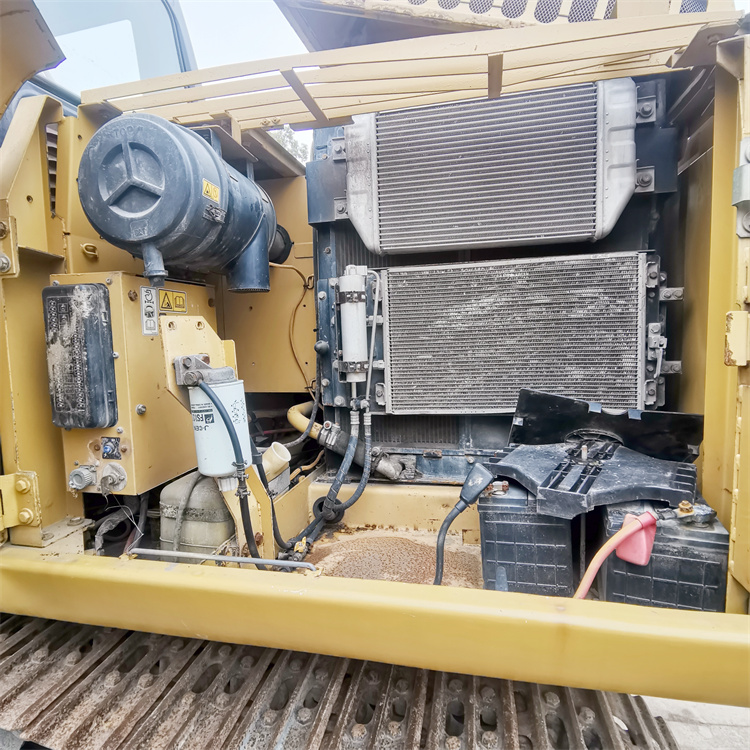 Used Cat 320CL Excavator 20 Ton Original from Japan with Original Hydraulic Cylinder