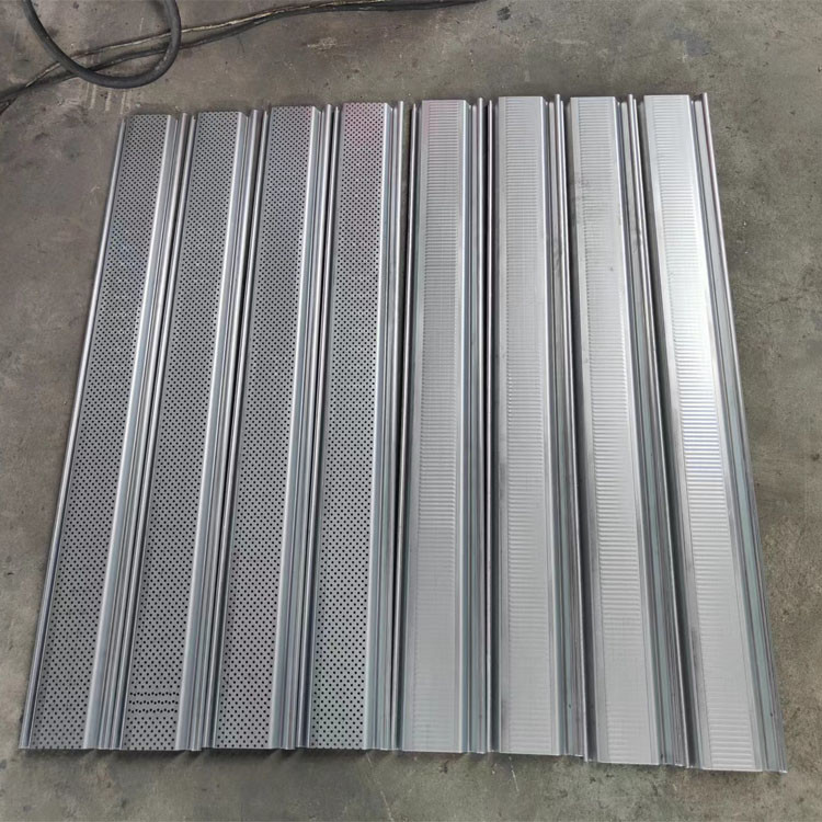 Metal Shutter Door Roll Forming Machine With 10-15m/Min Forming Speed And 45 Steel Rollers