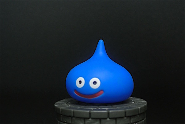 Lovely Onion Shape Collectible Anime Figures With Environmental Material