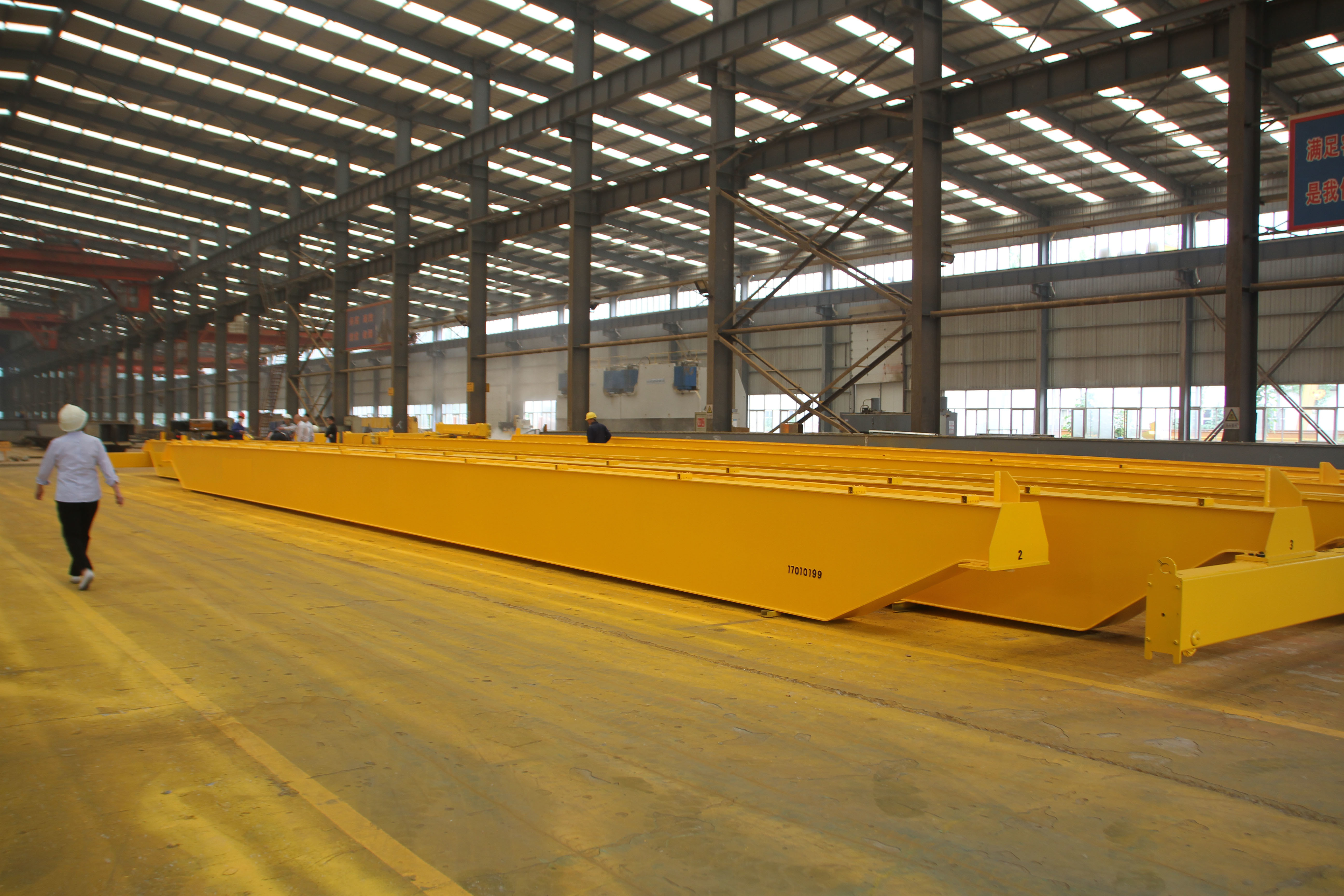43kg/m or QU70 Steel Track Recommended Double Girder Overhead Crane with Easy Maintenance
