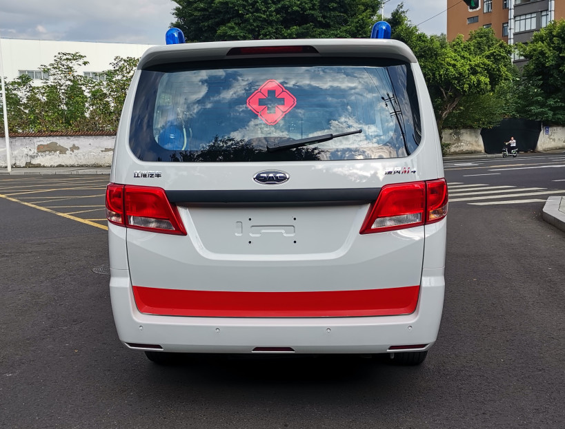 5.2m Medical Emergency Ambulance Gasoline 4×2 Rear Drive