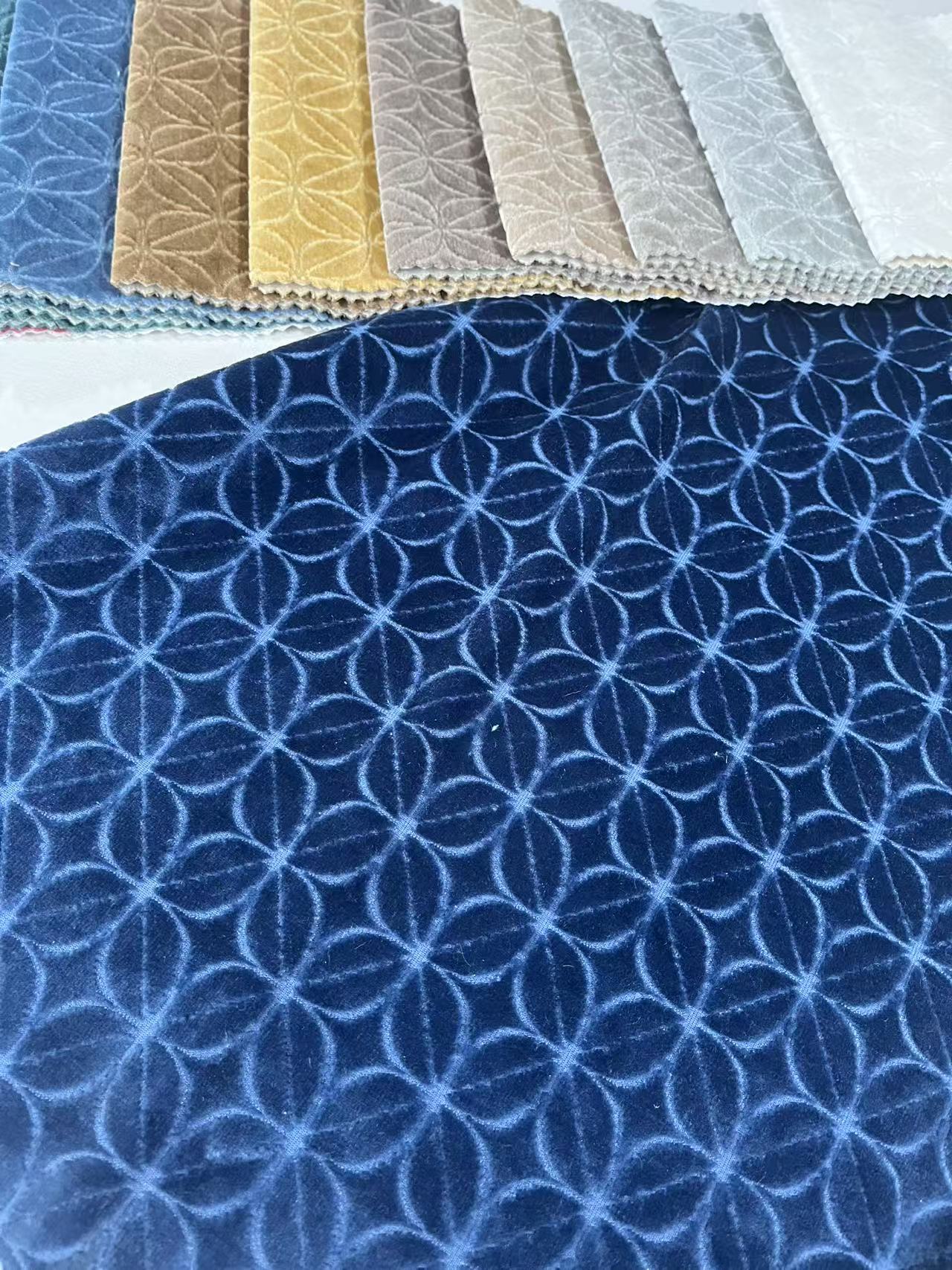 100% PL Jacquard Velvet Sofa Fabric Printed For Home Decoration