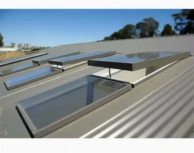 Level 6 Water Tightness Horizontal Opening Pattern Skylight Windows for Your Building