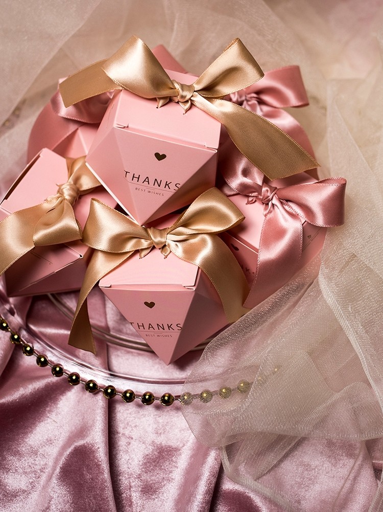 Pink European Type Fancy Paper Boxes Folding Food Candy Packaging For Wedding Gifts Party