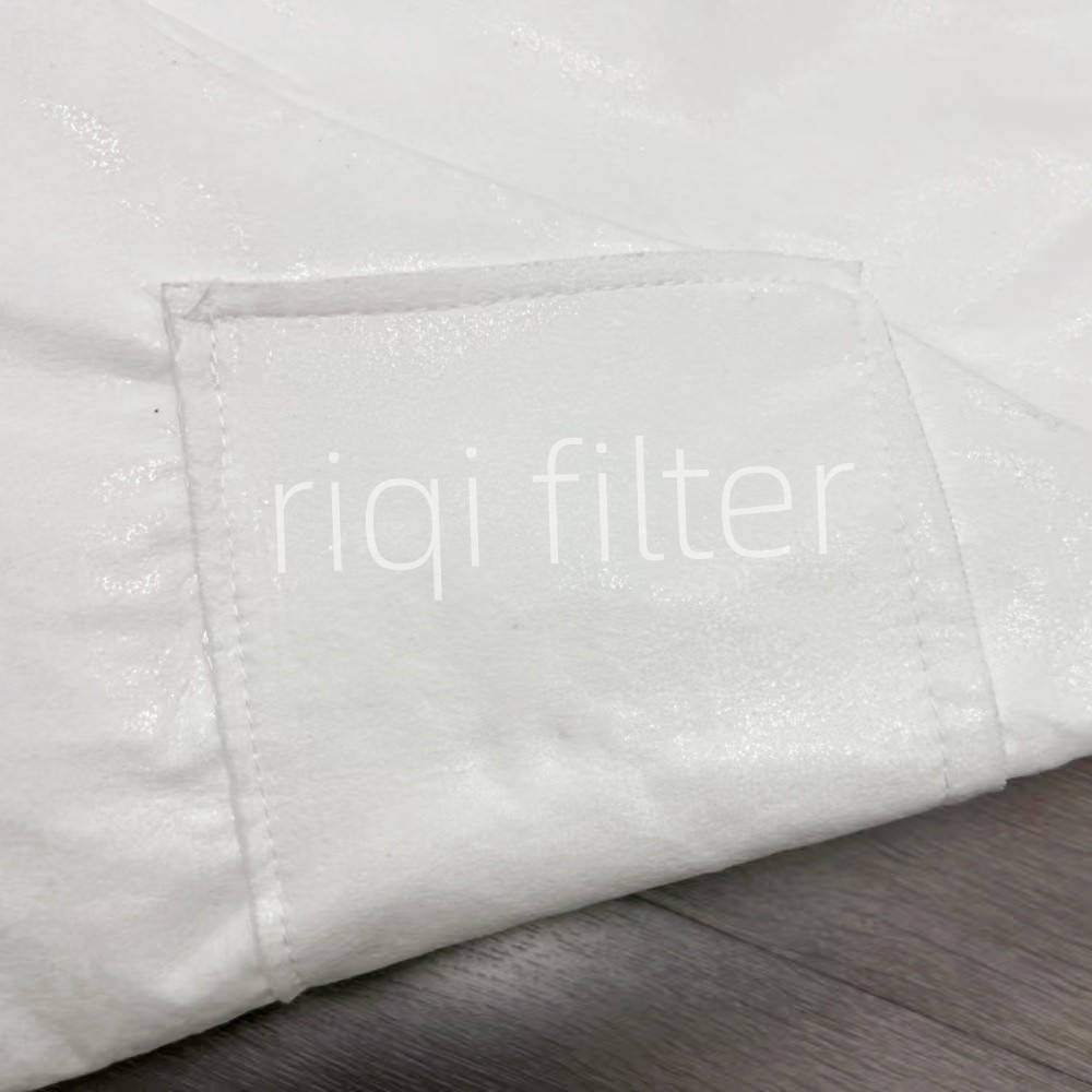 Synthetic Frameless Pocket Filter Dust Collector Bags 1.5mm To 2.2 Mm