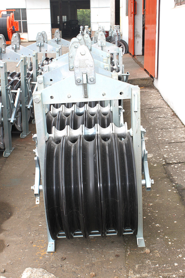 Transmission Line Stringing Tools Bundled Conductor Pulley With Grounding Wheels