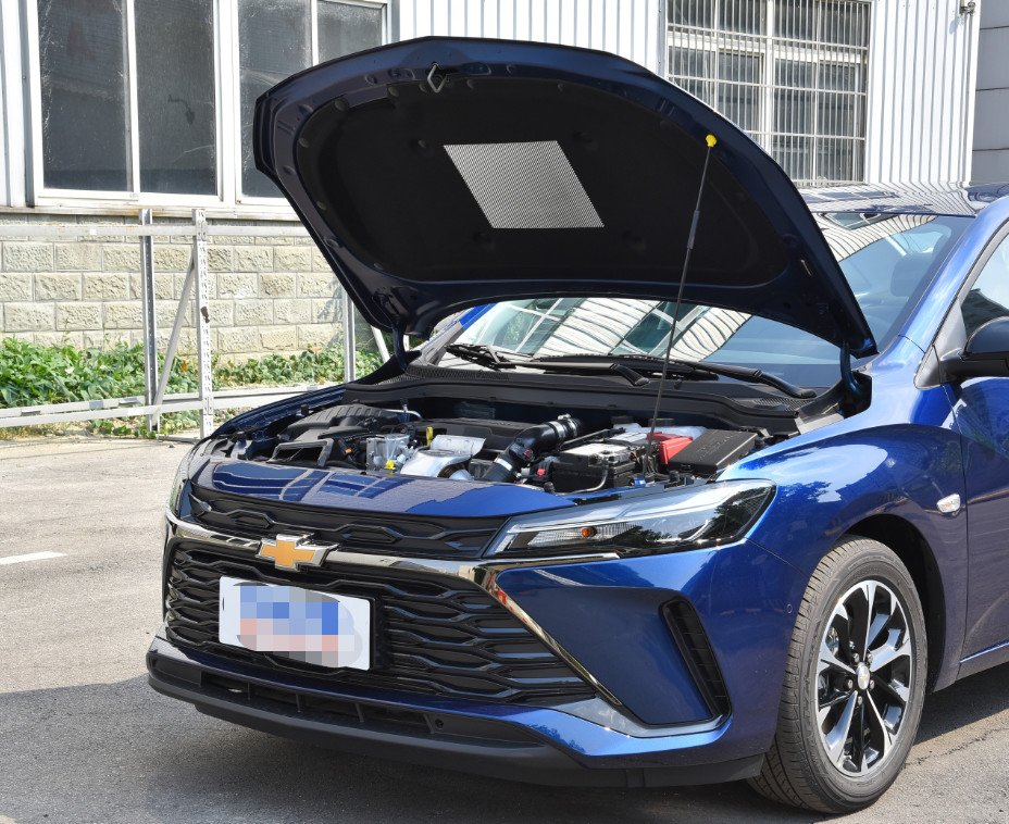2023 Chevrolet MONZA 1.3T Gasoline Compact Car 48V Hybrid Automatic Zun Xiang Version