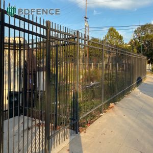 Low Profile Customized Tubular Steel Fence Discreet Barrier