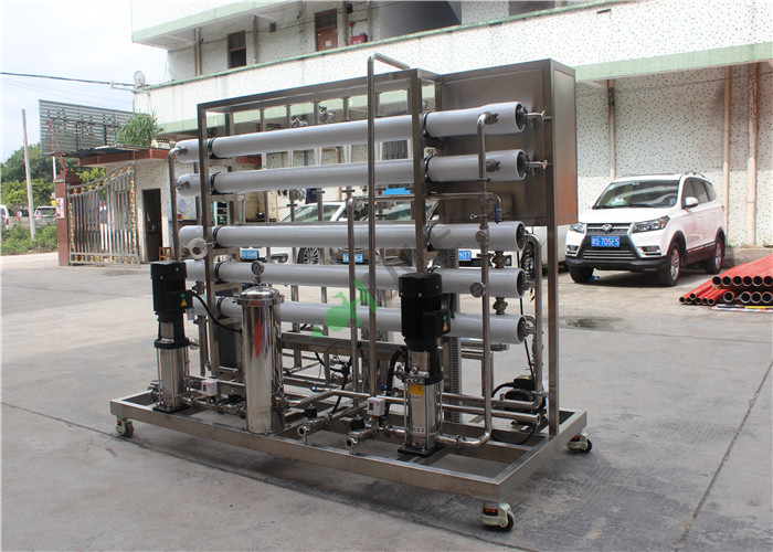 380V / 220V RO Water Treatment Plant For Medicine Or Beverage Factory