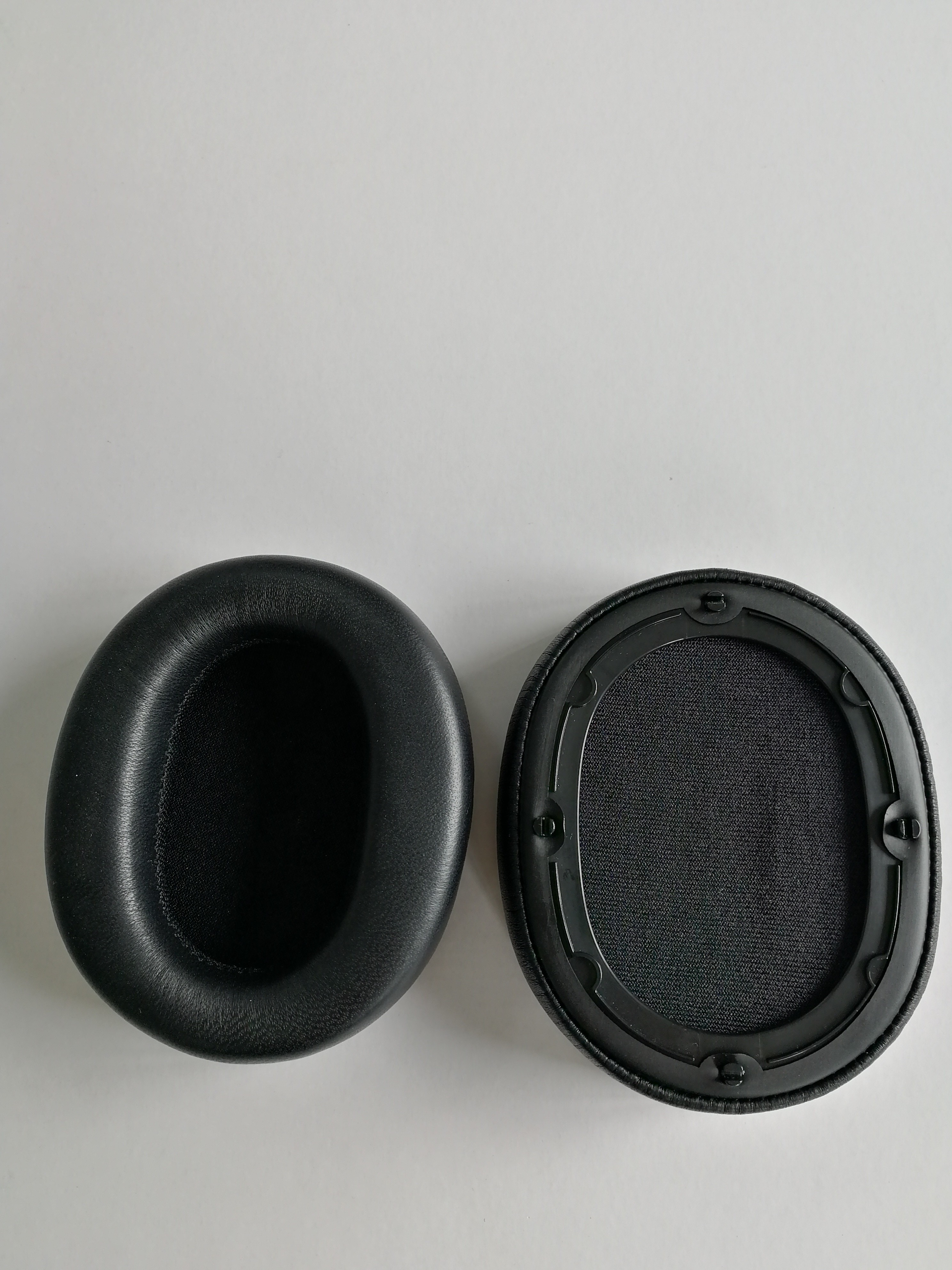 football mesh ear cushion green color for the accessories headphone wired earphones blue tooth headphone