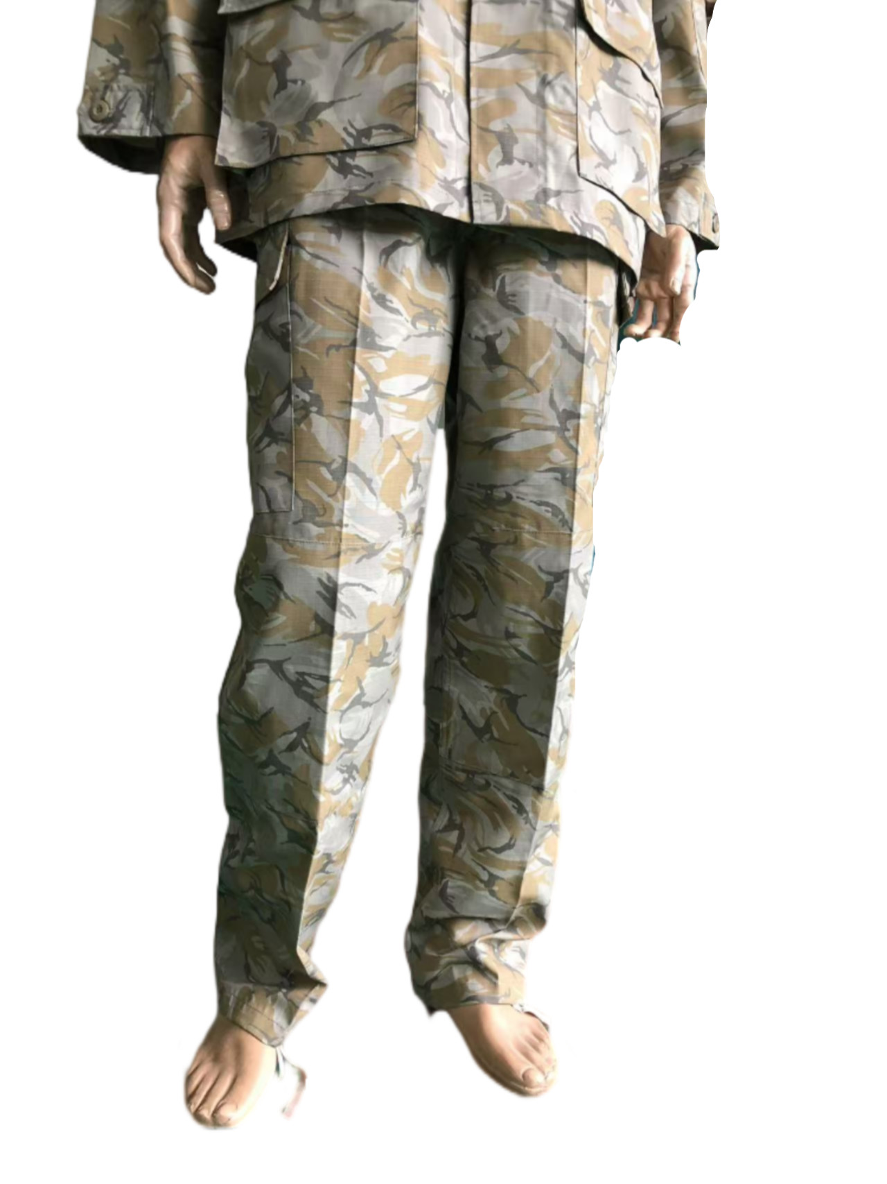 Tactical Gear Camouflage BDU Military Uniform Set With Multiple Large Pockets