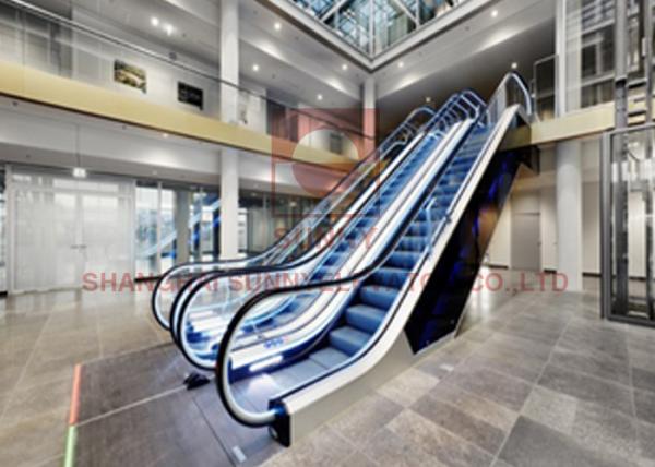 0.5m/S 30 Degrees Indoor Shopping Center Escalator With Cutting Edge Technologie