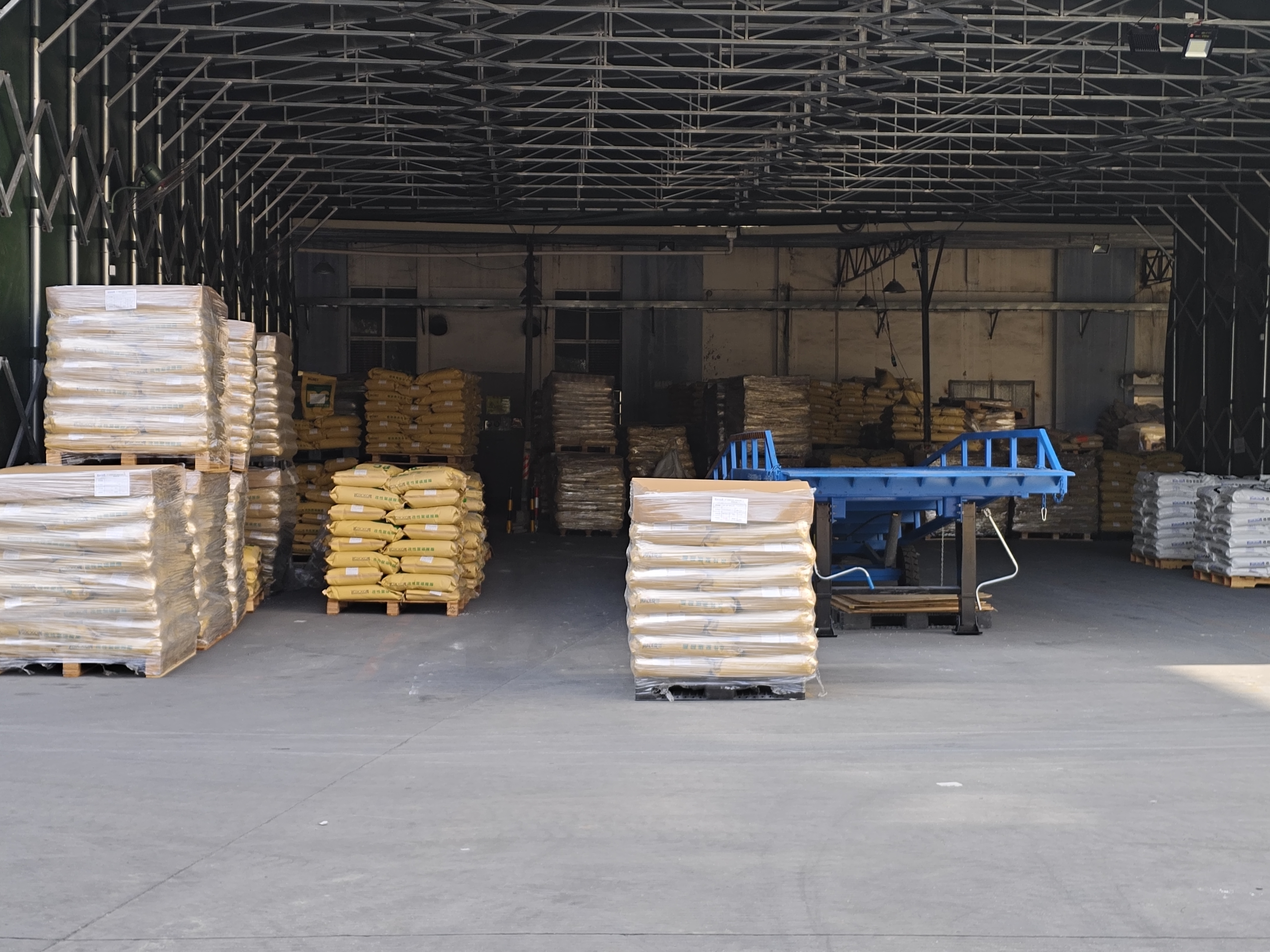 Reinforced Polypropylene Halogen Free Glass Fiber UL94 Plastic Pellets For Molding