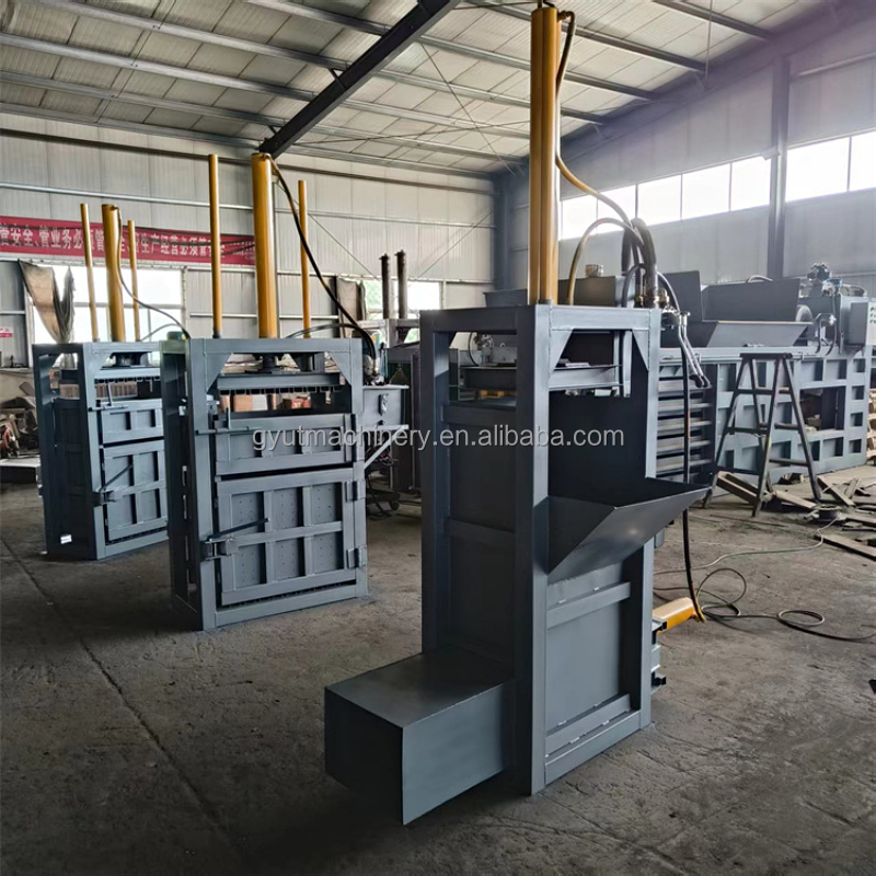 Industrial Animal Bedding Baler Wood Sawdust Bagging Press Machine for Pet Supplies