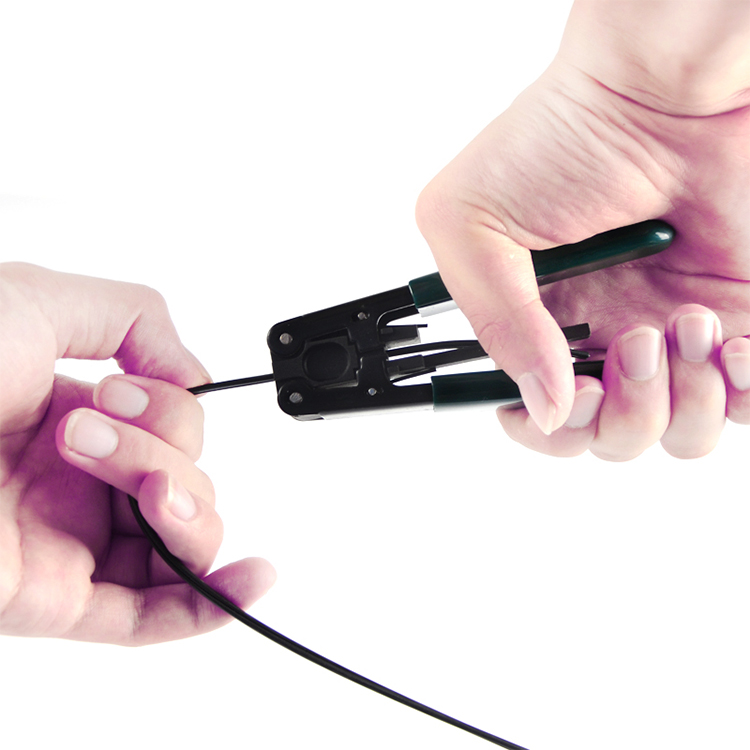 SC UPC SC APC Fiber Cable Patch Cord , Jumper FTTH Outdoor Drop Cable G657A