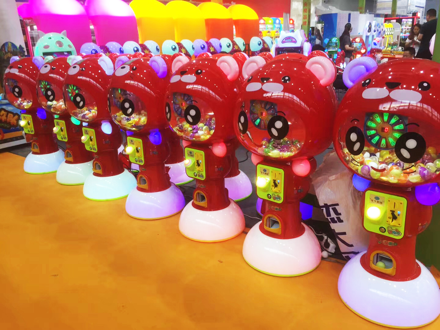 Children Funny Coin Operated Capsule Toys Vending Machine Gashapon Gifts Arcade Games For Amusement Park