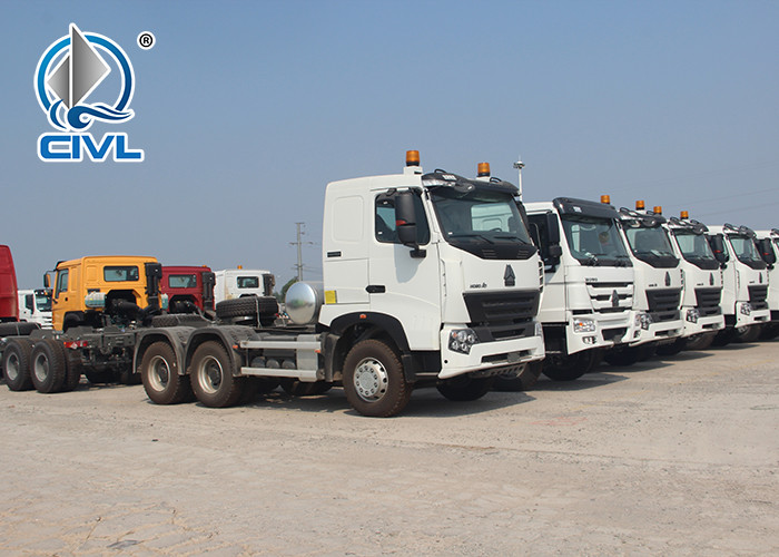 New Sinotruk HOWO Heavy Cargo Truck Chassis 6x4 8x4 371hp Engine Euro II Manual Type