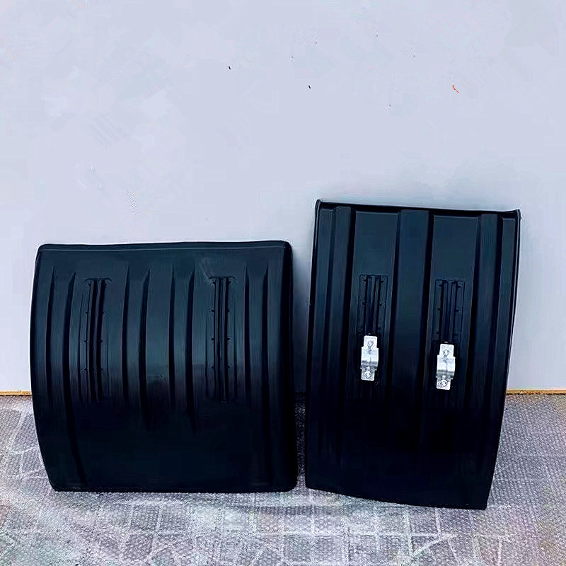 Shacman truck spare parts fender HOWO Dongfeng mudguard of Chinese heavy truck for Single and double wheel for replace