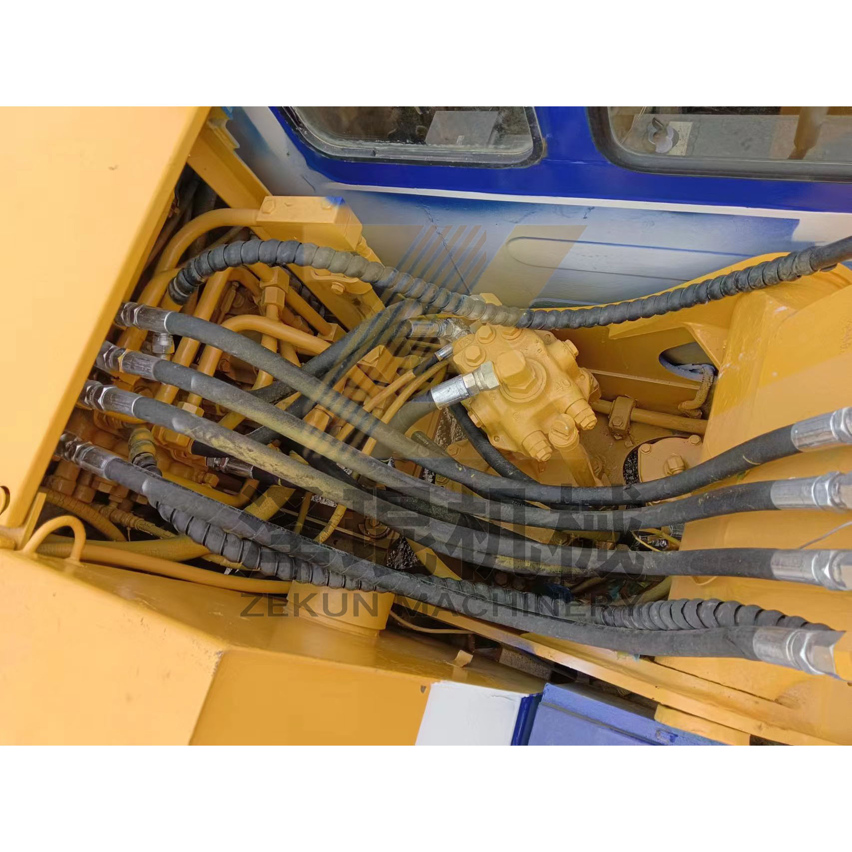 0.32m3 Bucket Capacity Komatsu PC60 Mini Excavator Made in Japan Other Hydraulic Cylinder