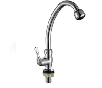 360 Degree Rotating Kitchen Faucet With Zinc-Alloy Construction And Chrome Finish