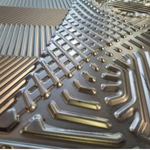  Heat Exchange Parts Plate Heat Exchanger Plate with 1.5m2 Area and Chevron or Diamond Pattern Embossing Manufactures