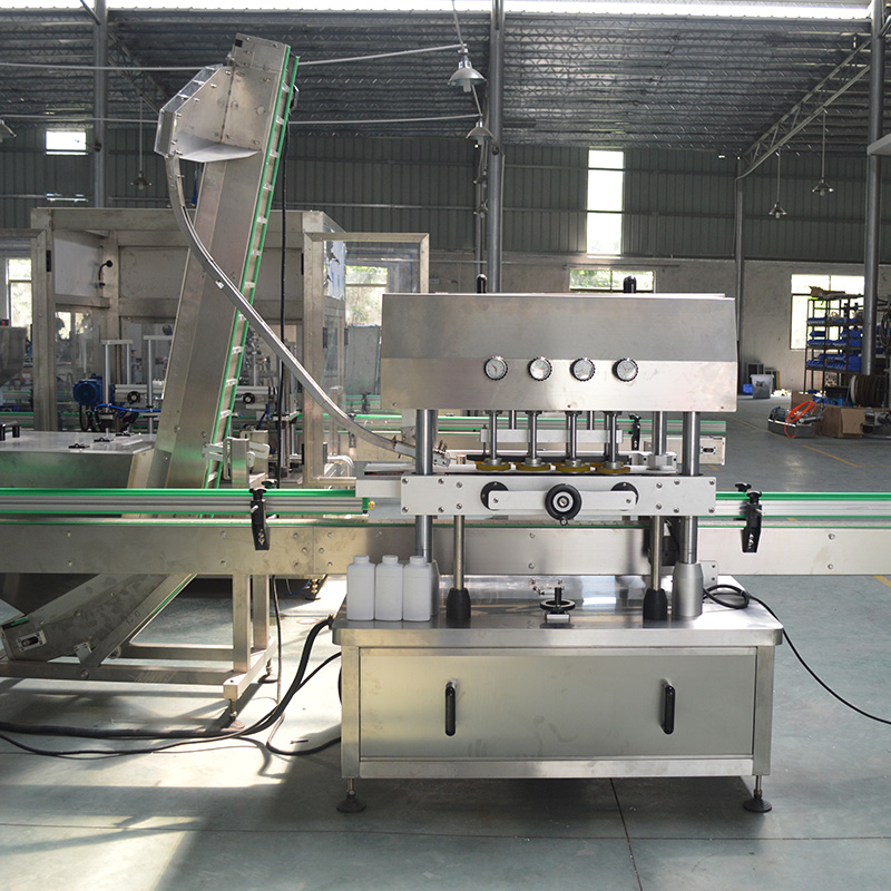 Fully Automatic Linear Capping Machine for Metal Threaded Bottles Easy to and Maintain